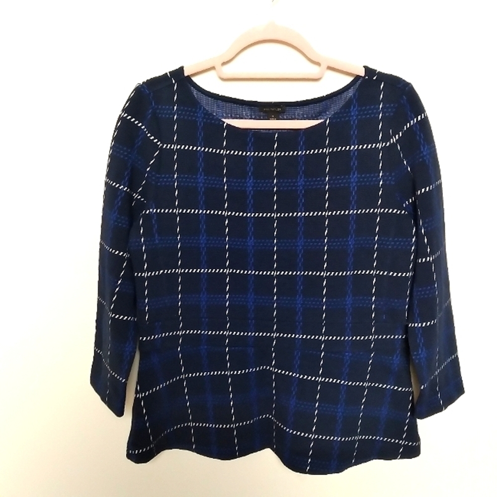 Ann Taylor Navy and White Plaid Quarter Sleeve Peplum Hem Top Size Medium